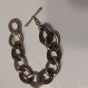 MONET Chunky Snakeskin Texture Gold Tone Chain Logo Toggle Clasp 7” Bracelet